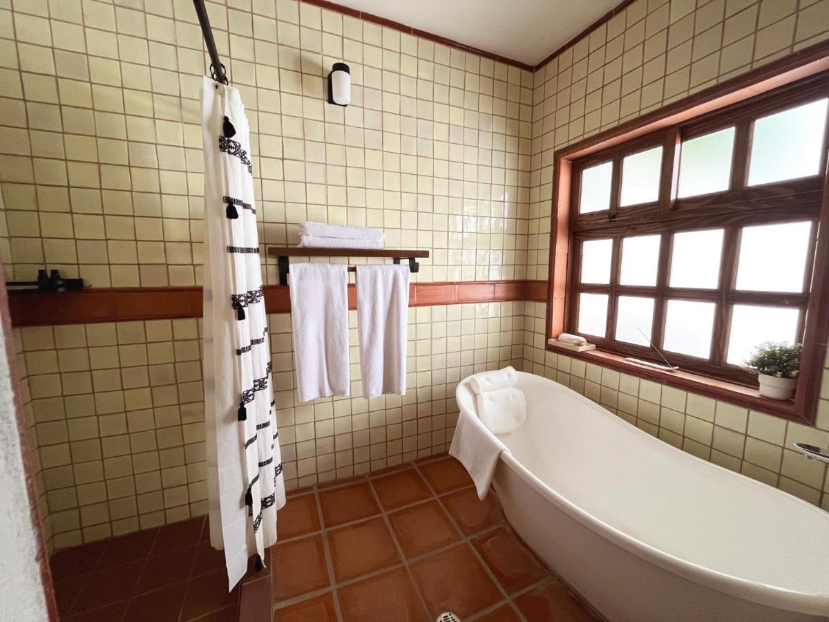 Casa Entrevez Bed and Breakfast Valle de Guadalupe Εξωτερικό φωτογραφία